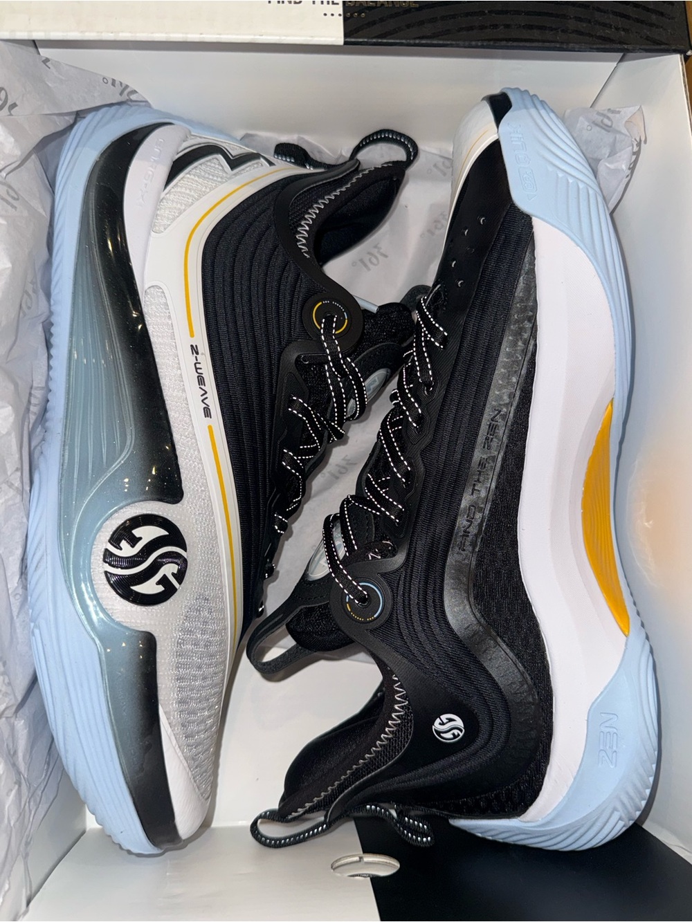 361 Degrees Men’s Zen VI Black/White/Blue Basketball Sneakers - Picture 8 of 12